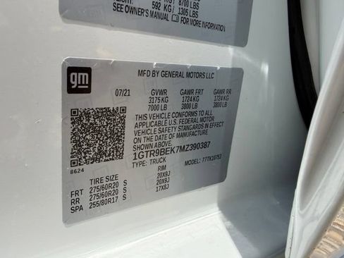 Used 2021 GMC Sierra 1500 SLE AWD/4WD image 9