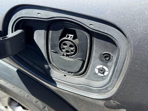 Used 2023 Ford Mustang Mach-E Select RWD image 9