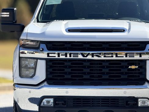 Used 2020 Chevrolet Silverado 2500 LT w/ All Star Edition image 13