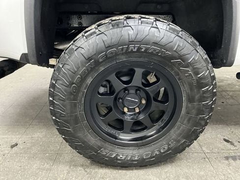 Used 2022 Chevrolet Colorado ZR2 image 33