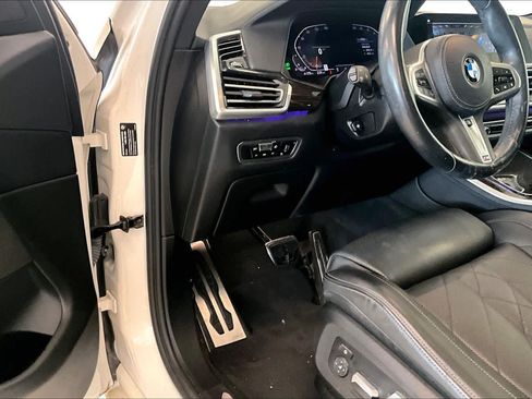 Used 2023 BMW X5 xDrive40i w/ M Sport Package AWD/4WD image 30