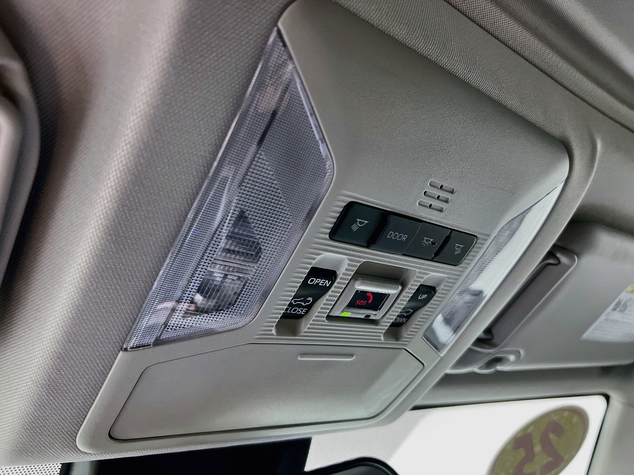 Used 2025 Toyota RAV4 XLE w/ Convenience Package FWD image 20