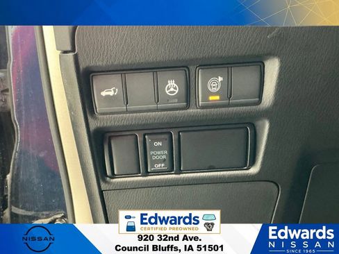 Used 2023 Nissan Armada SL AWD/4WD image 32