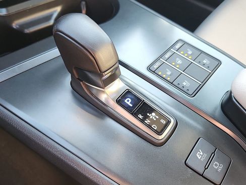 Used 2025 Lexus UX 300h AWD w/ Accessory Package (Z1) image 16