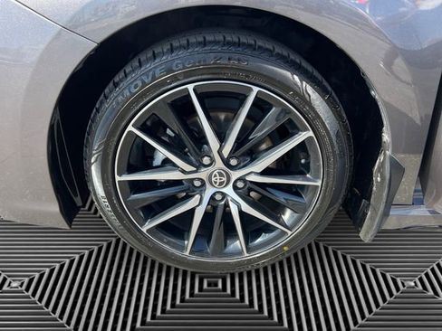 Certified 2024 Toyota Camry SE image 11