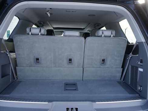 Used 2018 Lincoln Navigator Reserve w/ Technology Package image 30