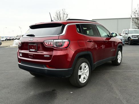 Used 2022 Jeep Compass Latitude w/ Convenience Group image 8