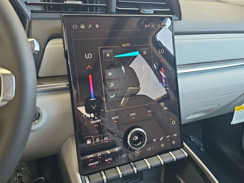 New 2026 GMC Terrain Denali AWD/4WD image 25