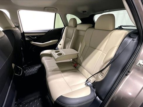 Used 2021 Subaru Outback Limited w/ Popular Package #2 image 26