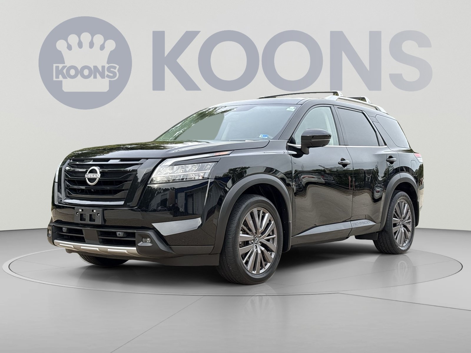 Used 2023 Nissan Pathfinder SL w/ SL Premium Package AWD/4WD image 1