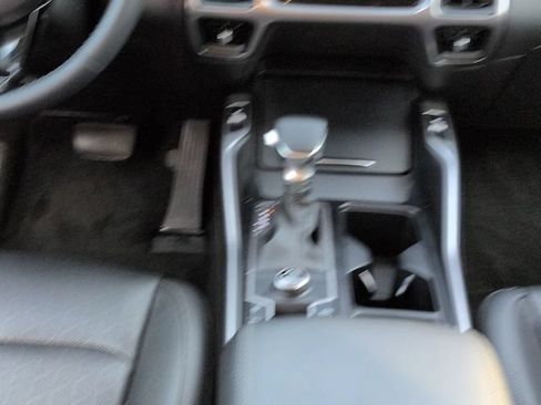 Used 2023 Kia Sorento EX w/ Panoramic Sunroof Package FWD image 19