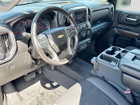 Used 2019 Chevrolet Silverado 1500 LT w/ All-Star Edition AWD/4WD image 2