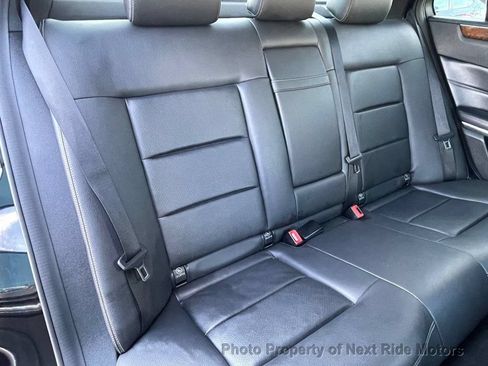 Used 2014 Mercedes-Benz E 350 Sedan image 19