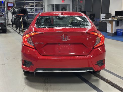 Used 2020 Honda Civic EX image 6