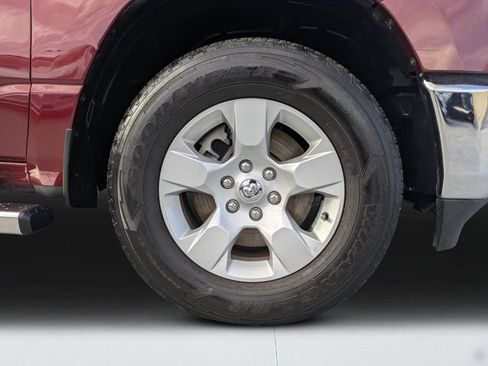 Used 2023 RAM 1500 Big Horn AWD/4WD image 10