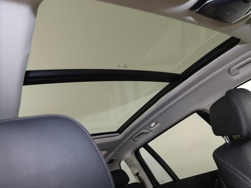 Used 2020 BMW X7 xDrive40i w/ Premium Package image 12