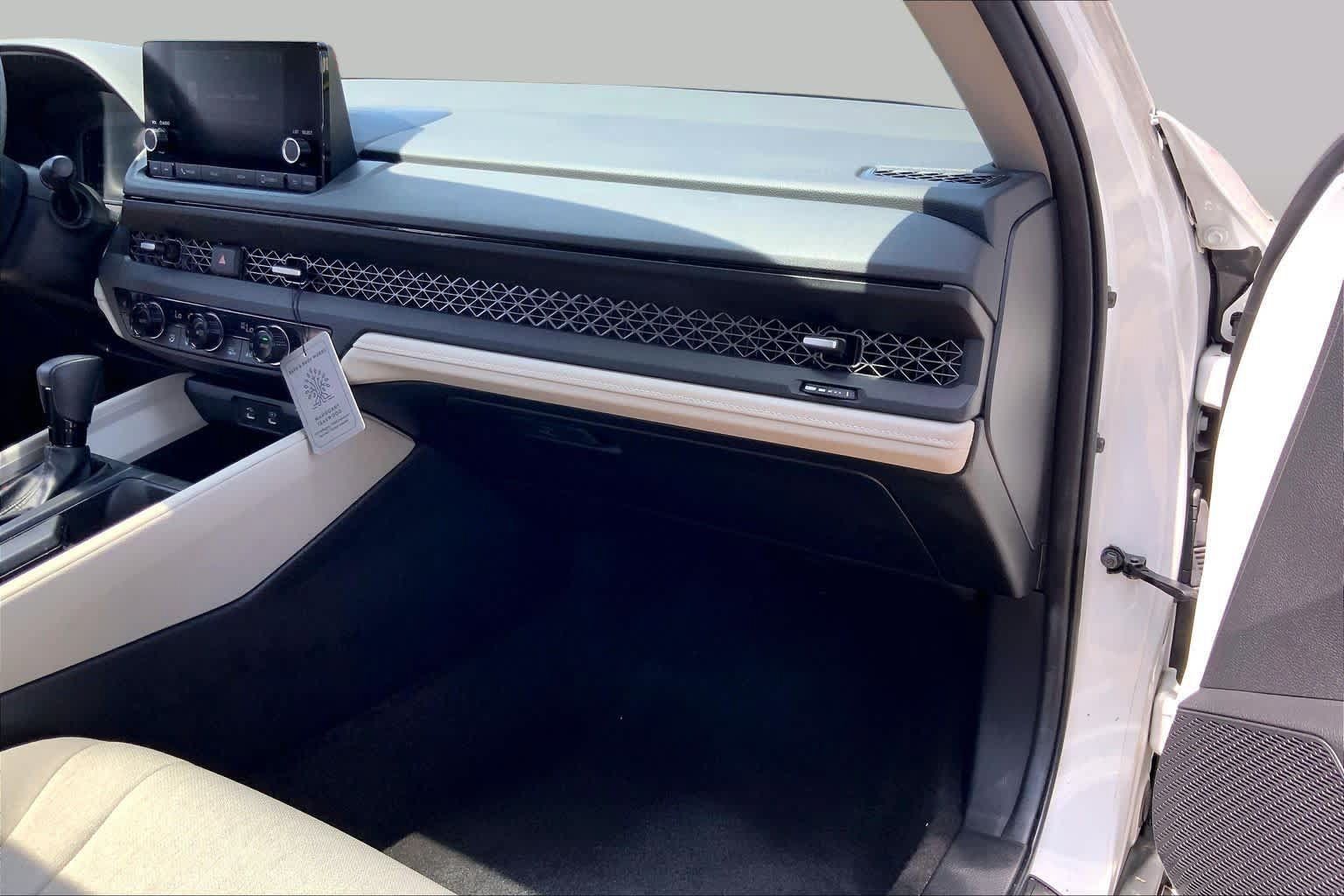 Used 2024 Honda Accord EX image 19