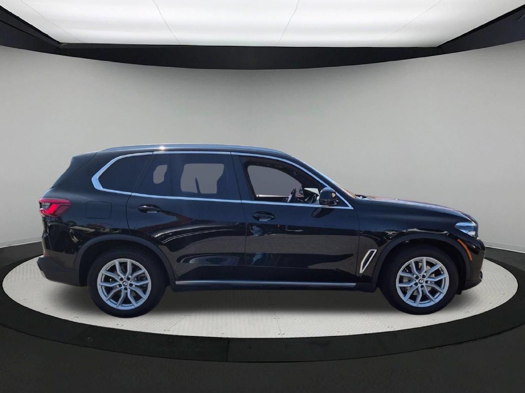 Used 2020 BMW X5 xDrive40i w/ Parking Assistance Package AWD/4WD image 6