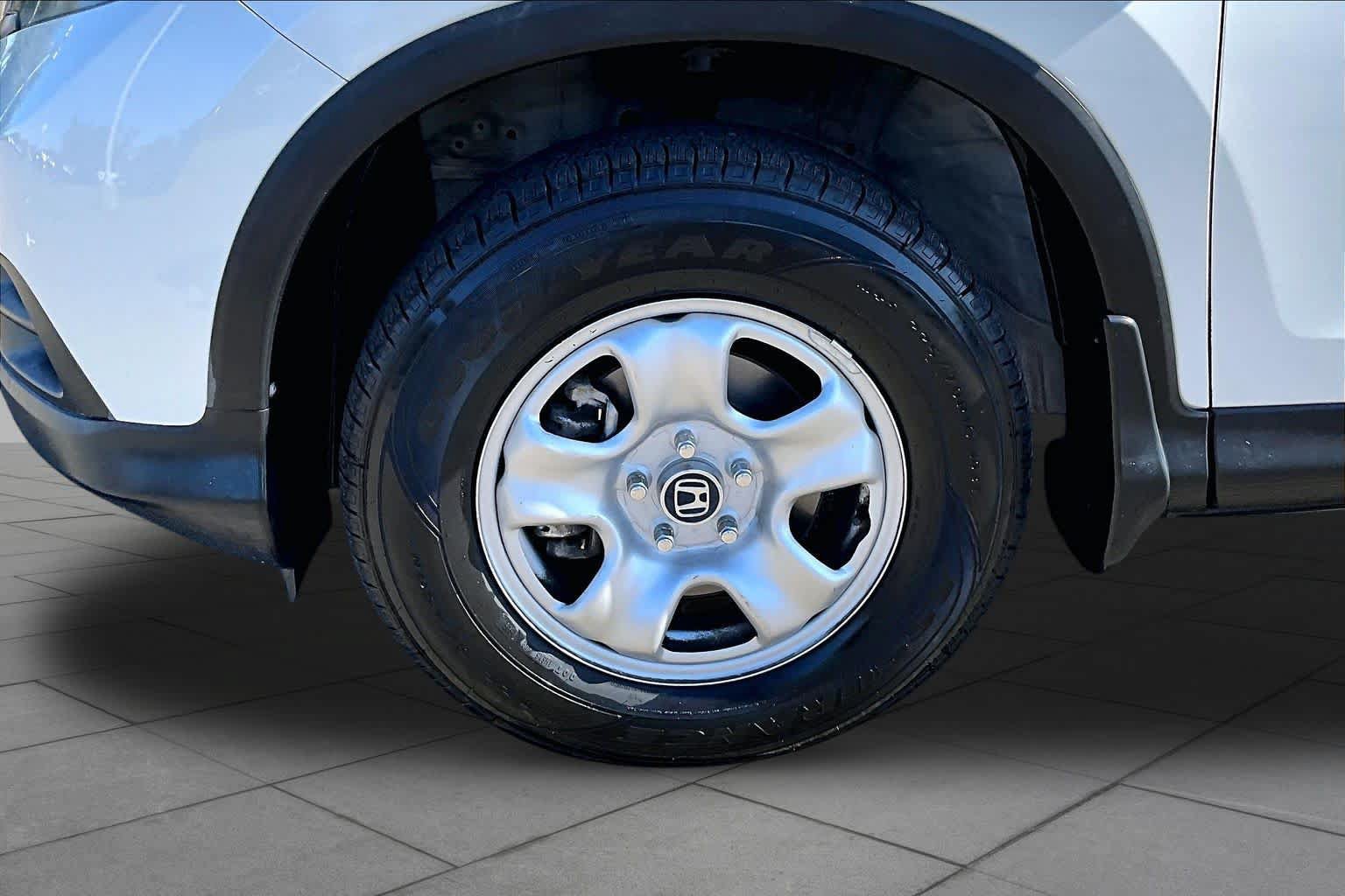 Used 2014 Honda CR-V LX image 10