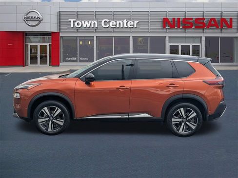 Certified 2021 Nissan Rogue Platinum FWD image 4