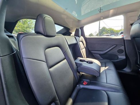 Used 2022 Tesla Model Y Long Range AWD/4WD image 68