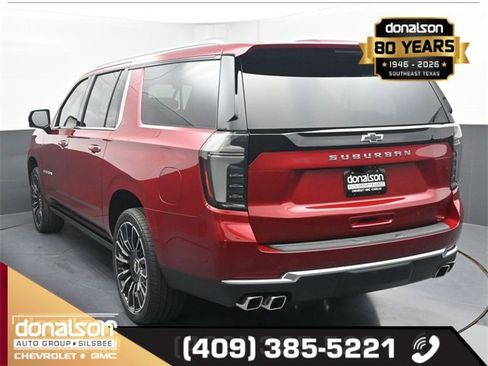 New 2026 Chevrolet Suburban High Country image 4