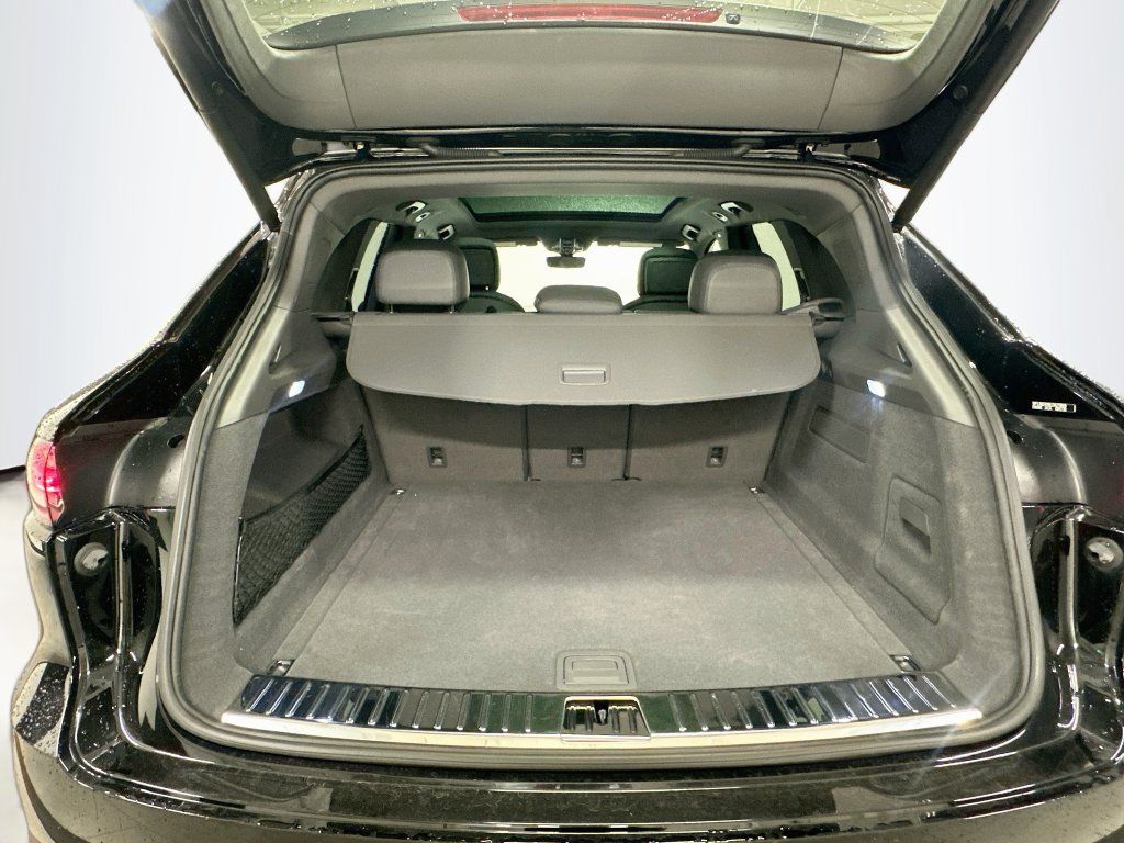 Certified 2020 Porsche Cayenne S AWD/4WD image 27
