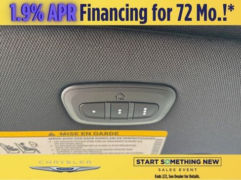 New 2026 Chrysler Pacifica Select image 14