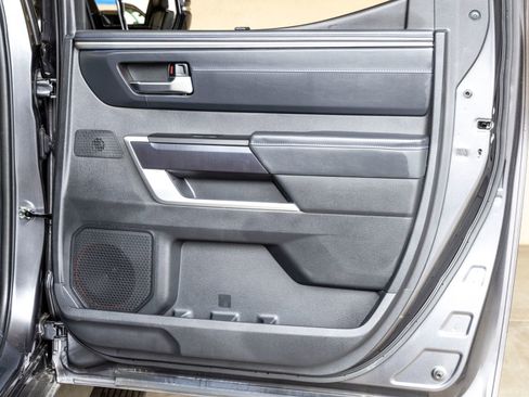 Used 2022 Toyota Tundra Platinum w/ Advanced Package image 23