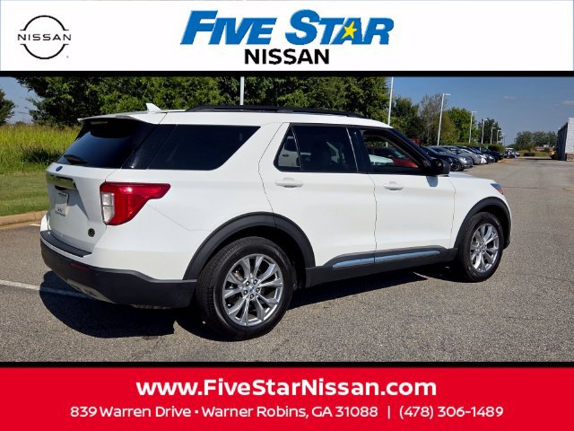 Used 2024 Ford Explorer XLT w/ Equipment Group 202A RWD image 15
