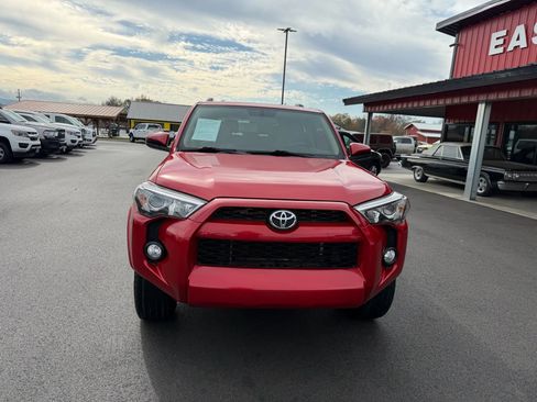 Used 2019 Toyota 4Runner SR5 image 20