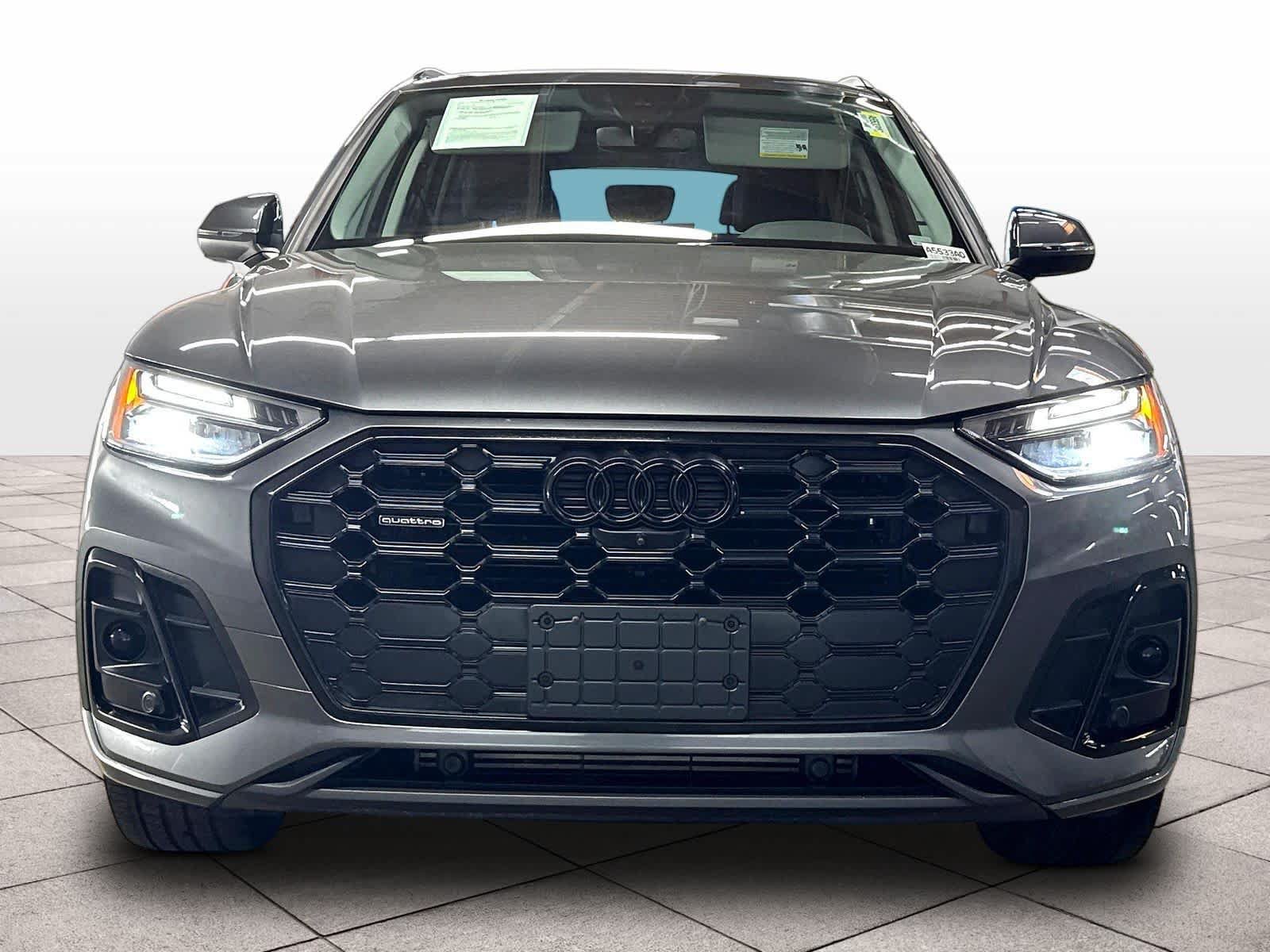 Used 2023 Audi Q5 2.0T Premium Plus w/ Premium Plus Package AWD/4WD image 3