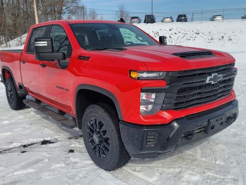 New 2025 Chevrolet Silverado 2500 Custom w/ Custom Value Package image 16