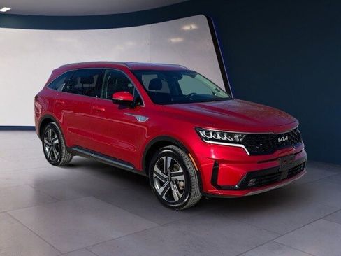 Certified 2023 Kia Sorento EX image 7