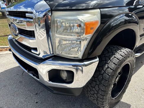 Used 2012 Ford F250 Lariat w/ Lariat Ultimate Pkg image 4