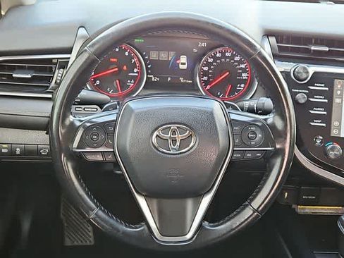 Used 2019 Toyota Camry XSE w/ Navigation Package FWD image 21