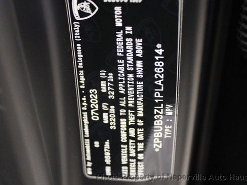 Used 2023 Lamborghini Urus S image 61