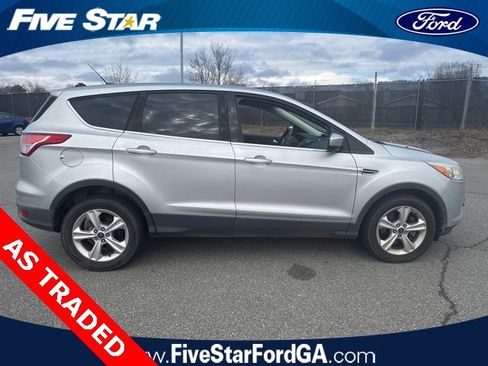 Used 2013 Ford Escape SE image 2