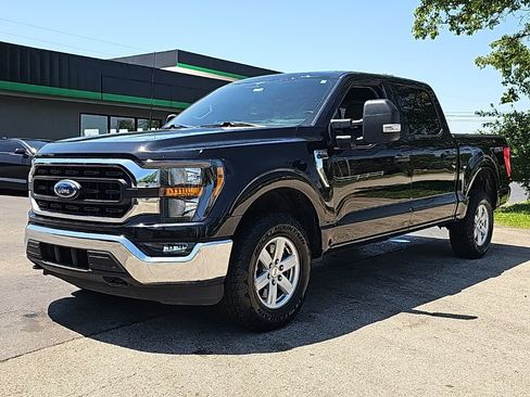 Used 2023 Ford F150 XLT w/ Equipment Group 301A Mid image 6