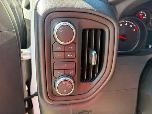 Used 2023 GMC Sierra 1500 Pro w/ Pro Value Package AWD/4WD image 23