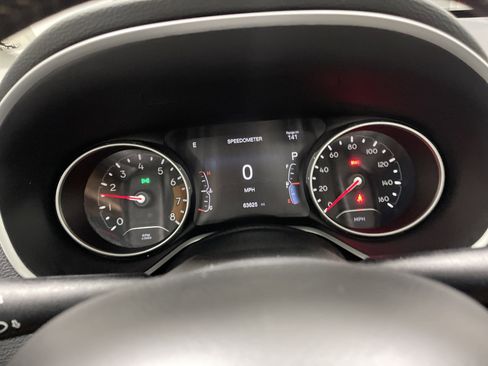Used 2019 Jeep Compass Limited AWD/4WD image 31