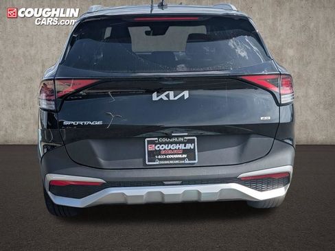 Used 2023 Kia Sportage EX AWD/4WD image 6