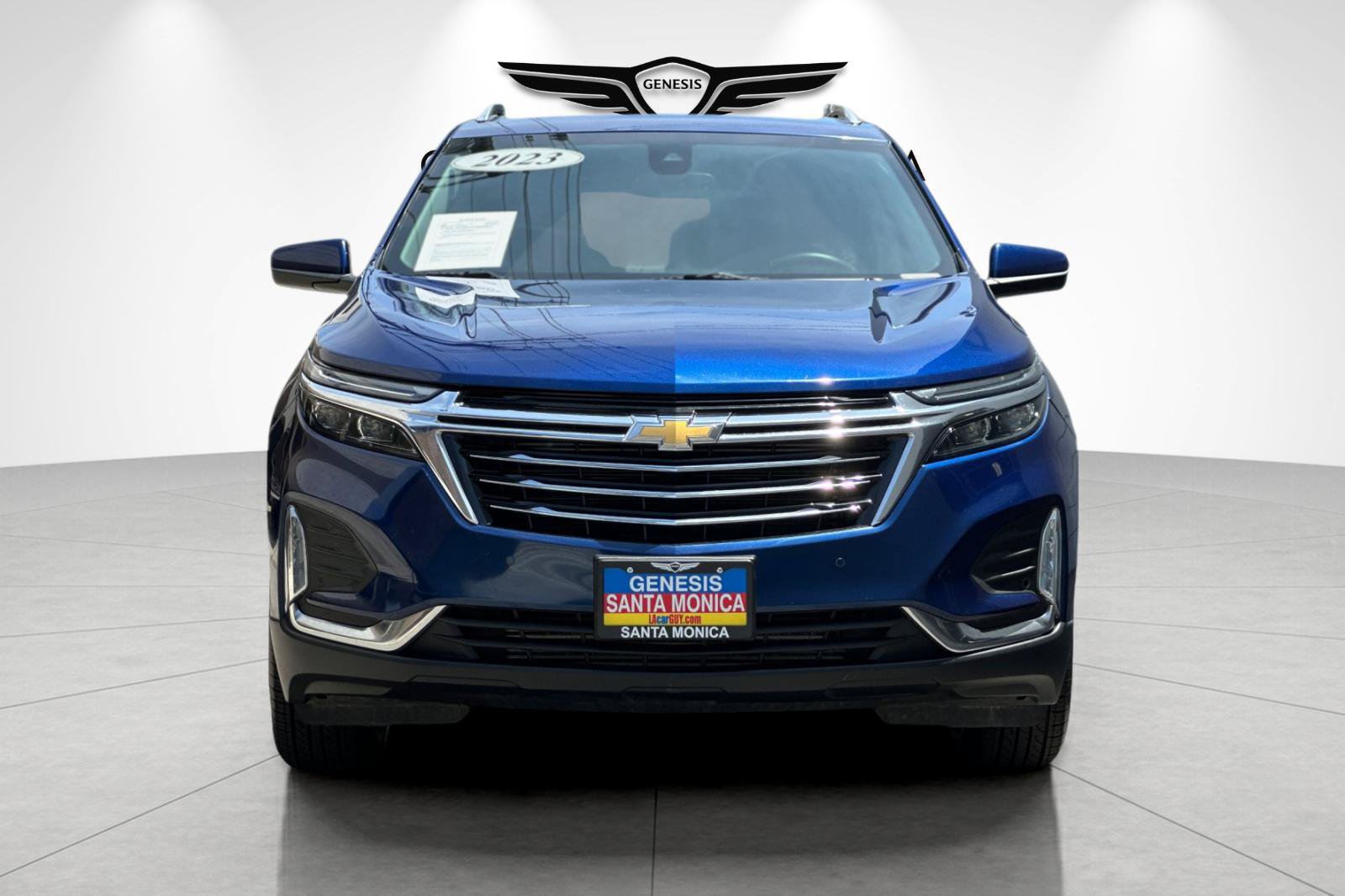 Used 2023 Chevrolet Equinox Premier AWD/4WD image 9