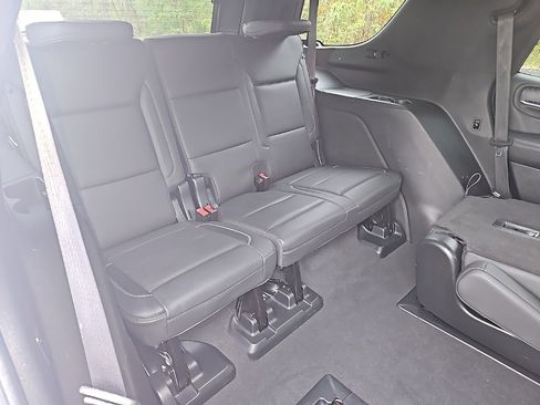 Used 2023 GMC Yukon Denali image 31