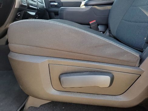 Used 2023 RAM 1500 Classic Warlock w/ Electronics Group image 12