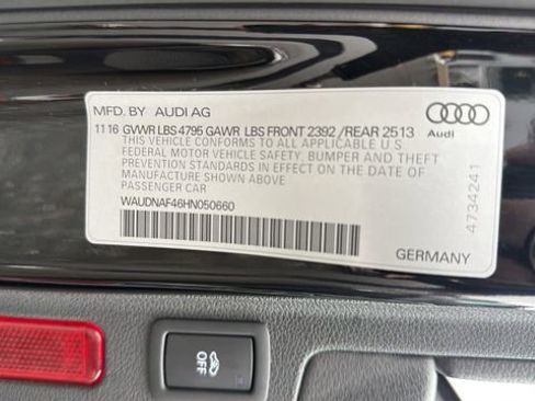 Used 2017 Audi A4 2.0T Premium w/ Convenience Package image 31