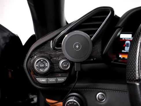 Used 2018 Ferrari 488 Spider RWD image 41