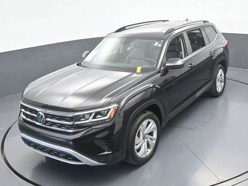 Used 2021 Volkswagen Atlas SE w/ Panoramic Sunroof Package FWD image 47