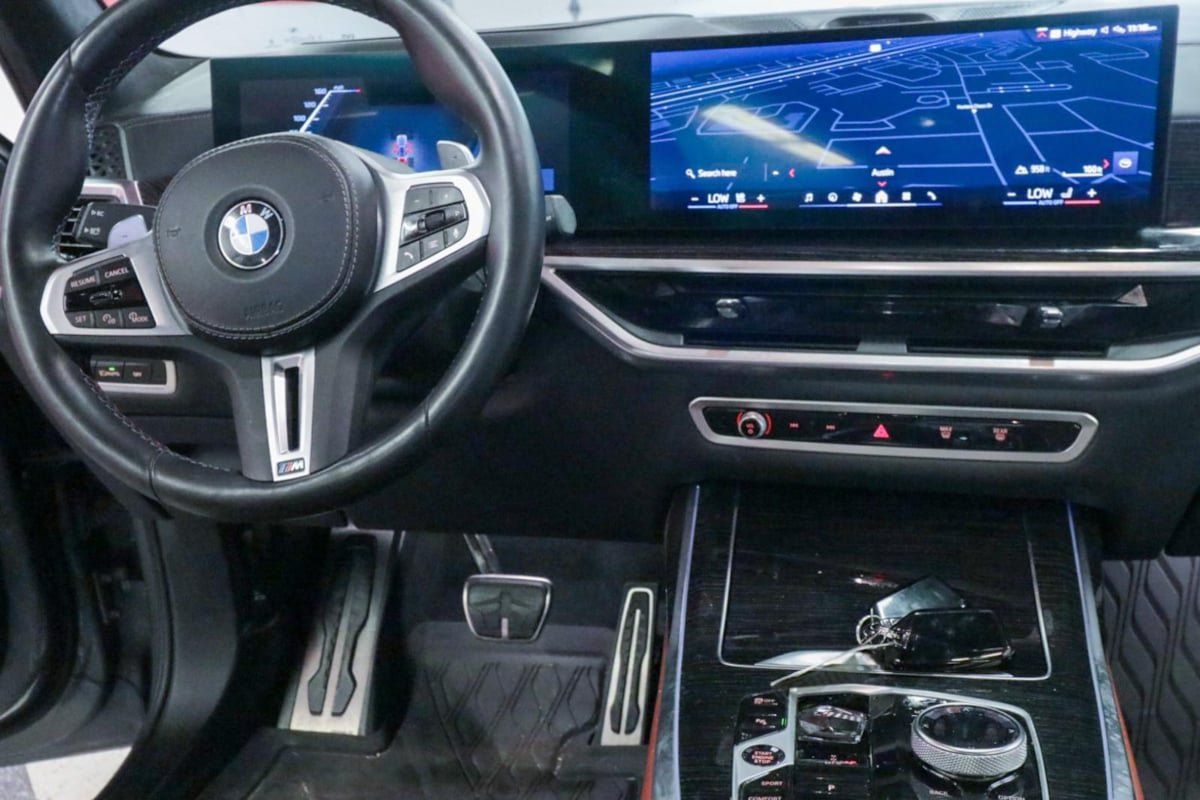 Used 2024 BMW X7 M60i w/ Executive Package AWD/4WD image 32