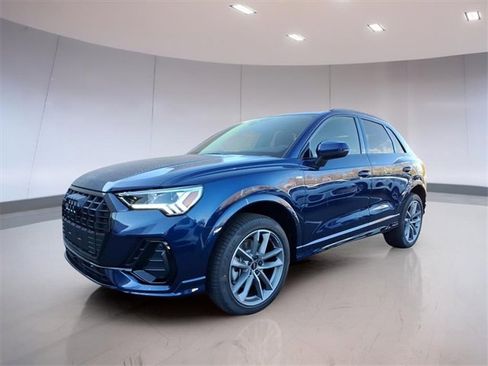 New 2025 Audi Q3 2.0T Premium image 4